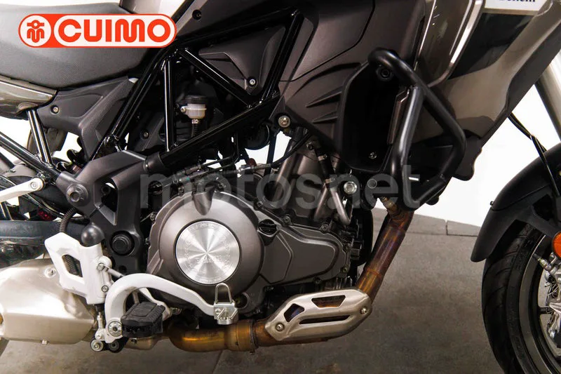 Benelli TRK 502 - Vista 13