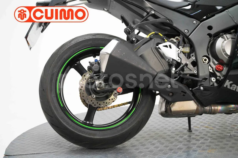 Kawasaki Ninja ZX-10R - Vista 14