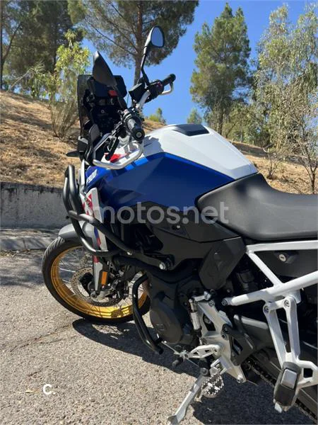 BMW F 900 GS - Vista 3