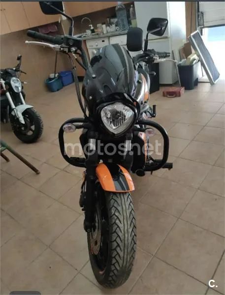 Kawasaki Vulcan S - Vista 3