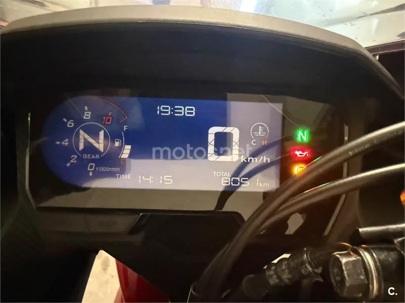 Honda CBR500R - Vista 6