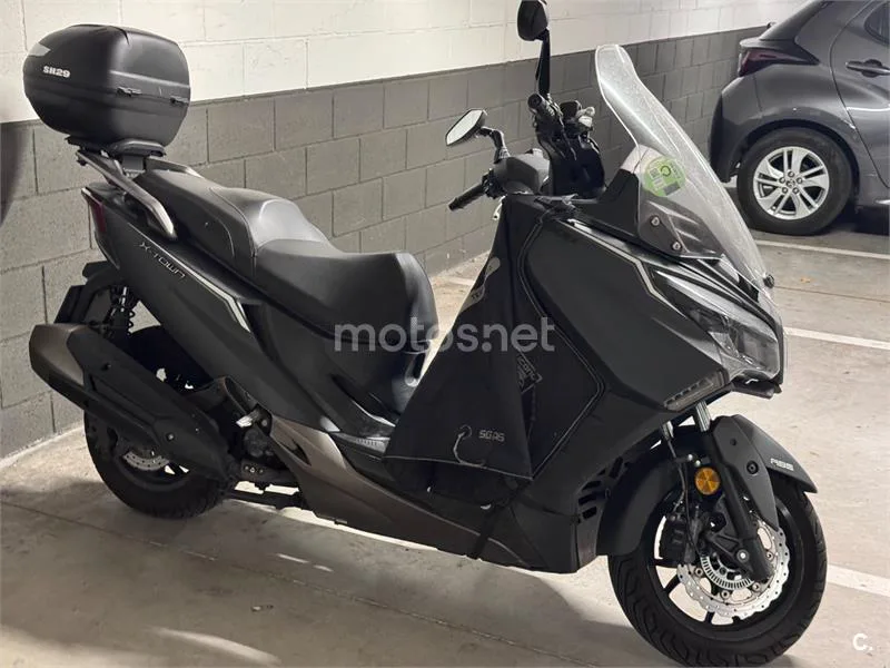 Kymco X-Town CT 300 - Vista 3