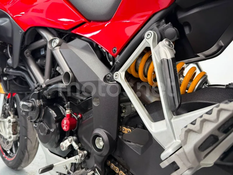 Ducati Multistrada 1200 - Vista 10