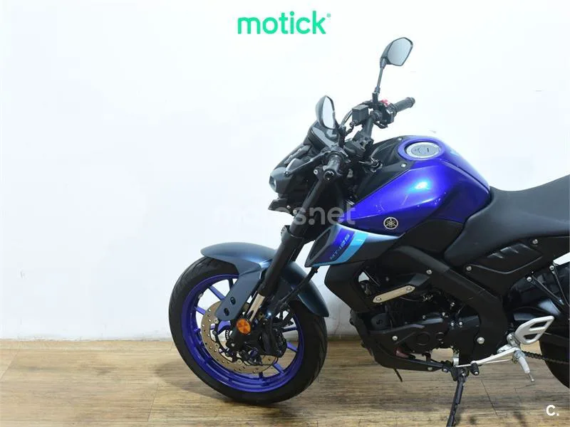 Yamaha MT-125 - Vista 8