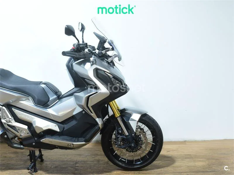Honda X-ADV - Vista 4