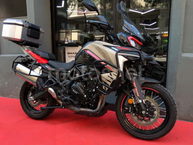 Benelli TRK 702 X - Vista 3
