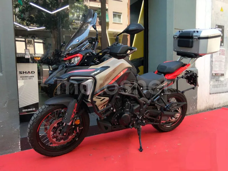 Benelli TRK 702 X - Vista 5
