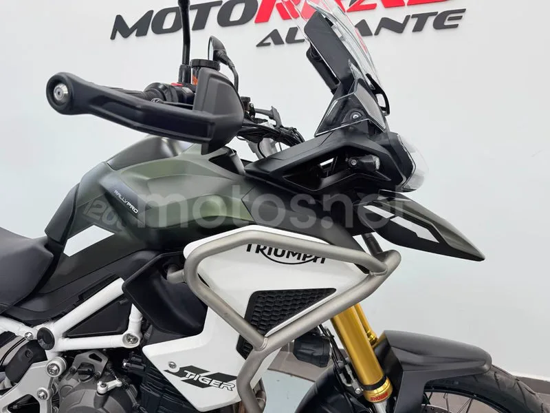 Triumph Tiger 1200 - Vista 11