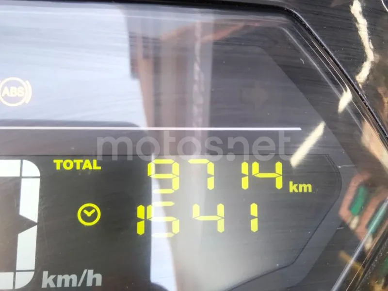 SYM Symphony ST 125 - Vista 7