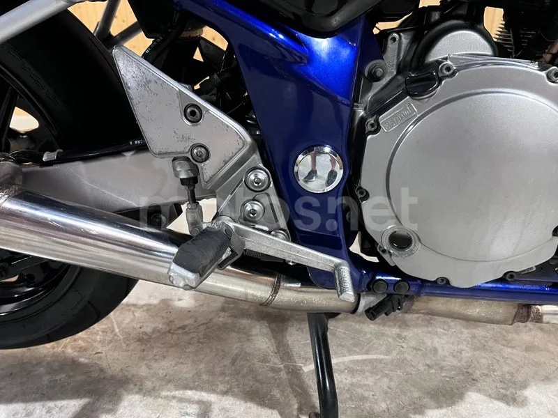 Suzuki Bandit 600S - Vista 30