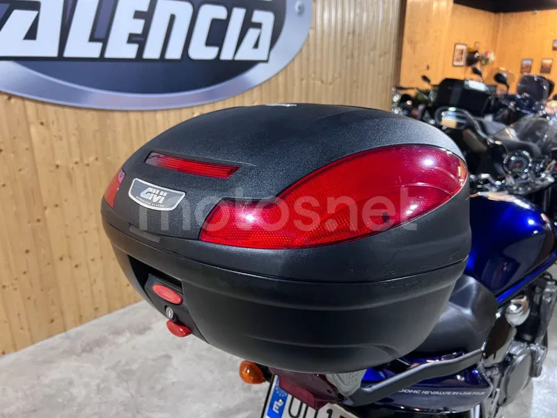 Suzuki Bandit 600S - Vista 40