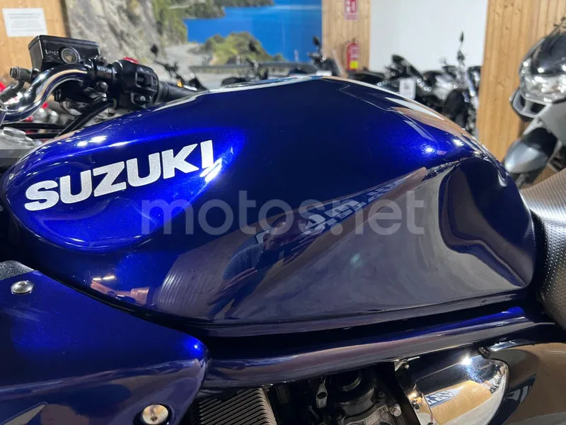 Suzuki Bandit 600S - Vista 55
