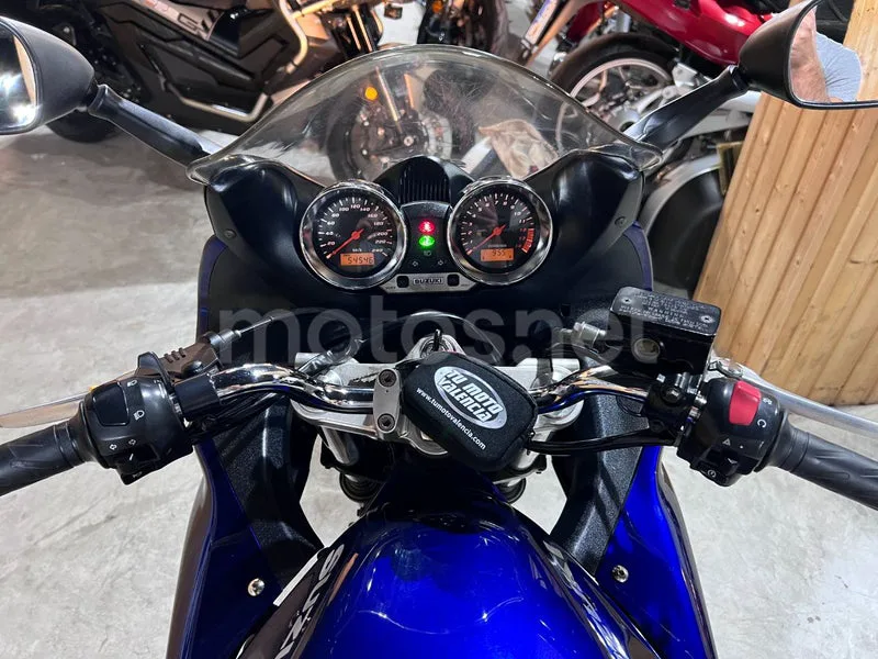 Suzuki Bandit 600S - Vista 72
