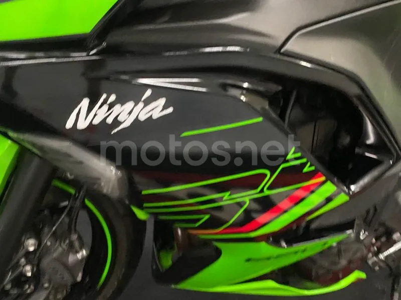 Kawasaki Ninja 650 - Vista 11