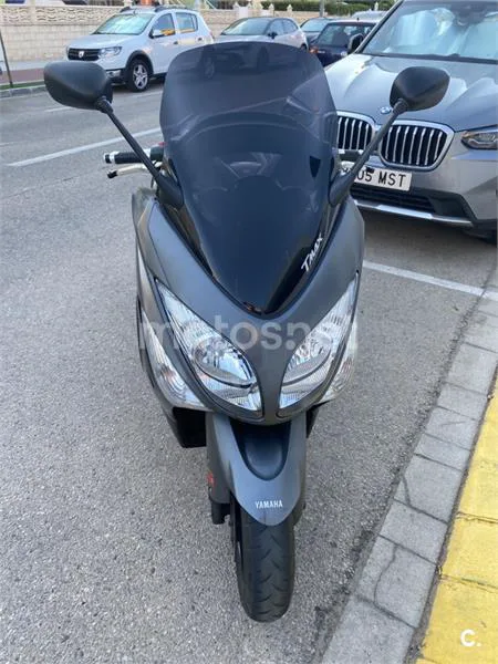 Yamaha TMAX 500 - Vista 4