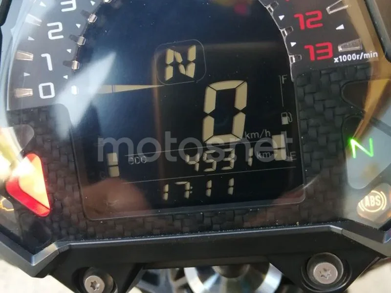 Kawasaki Z650 - Vista 4