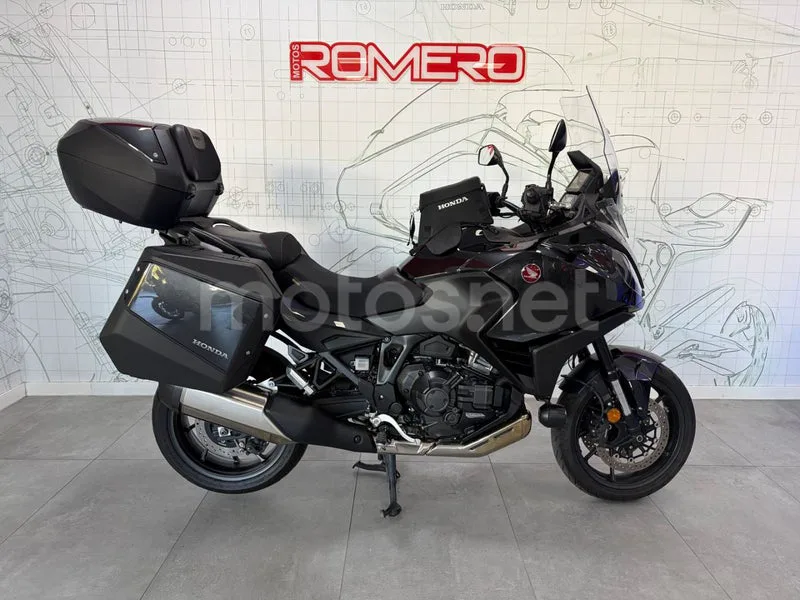 Honda NT1100 10.999 € 2023 Cádiz - 1