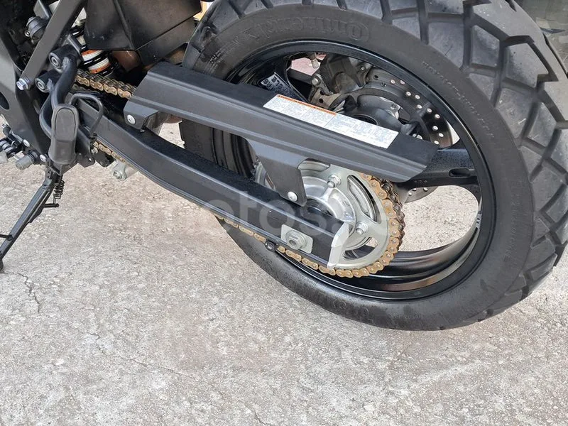 Suzuki V-Strom 650 - Vista 16