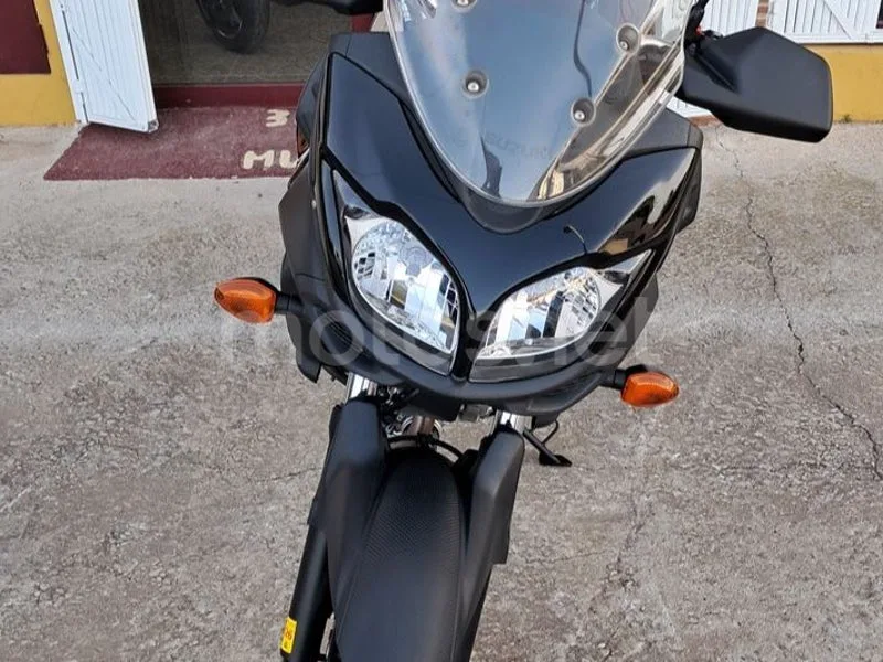 Suzuki V-Strom 650 - Vista 3