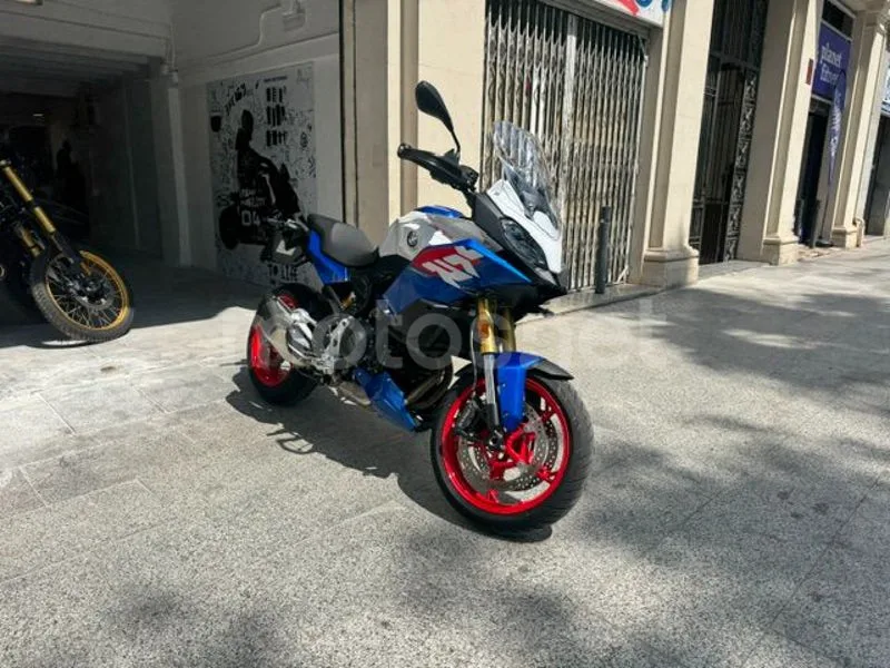 BMW F 900 XR - Vista 4