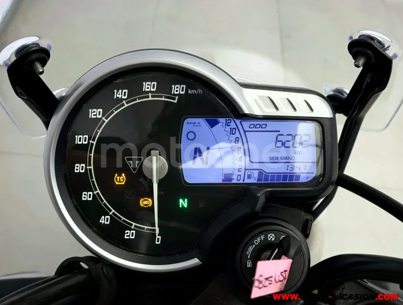 Triumph Scrambler 400 X - Vista 6