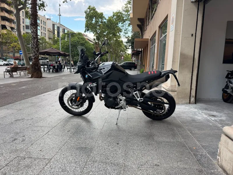 BMW F 900 GS 14.700 € 2025 Barcelona - 1