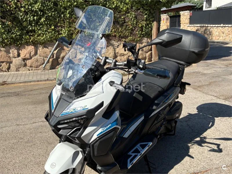 Keeway Vieste 300 XDV 2850 € 2024 Madrid - 1