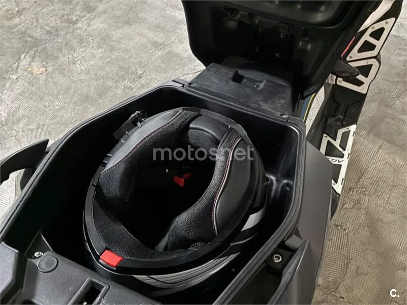 Keeway Vieste 300 XDV - Vista 12