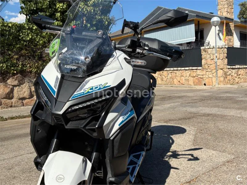 Keeway Vieste 300 XDV - Vista 3