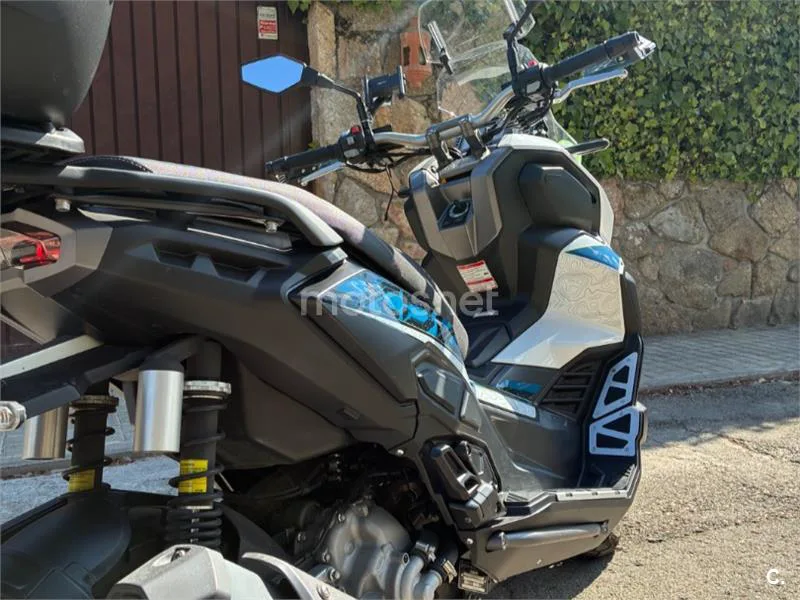 Keeway Vieste 300 XDV - Vista 5