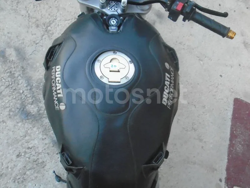Ducati Monster 620 Dark IE - Vista 16