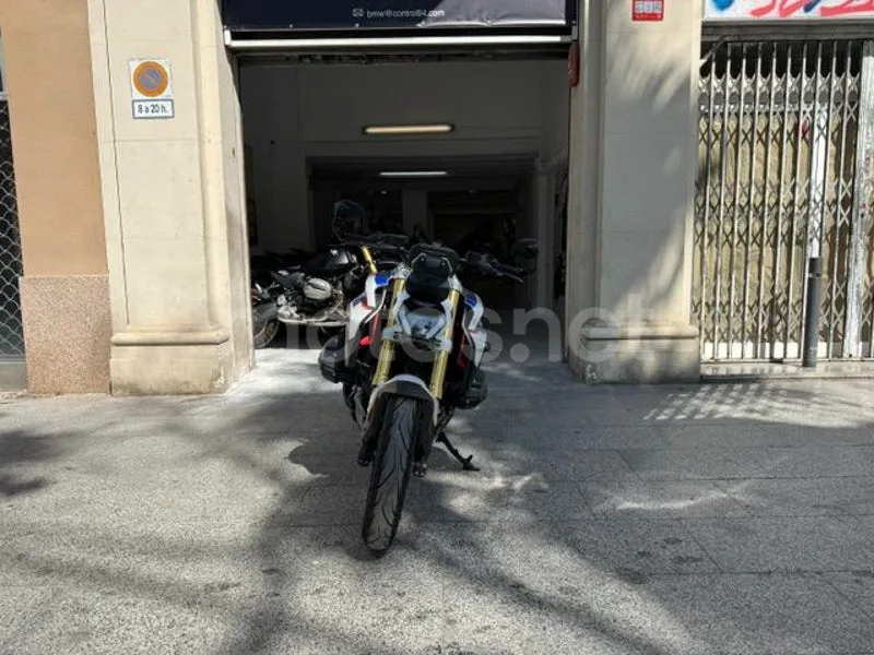 BMW R 1300 R - Vista 3