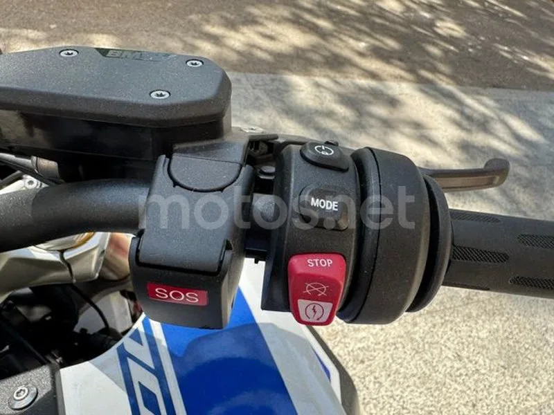 BMW R 1300 R - Vista 8