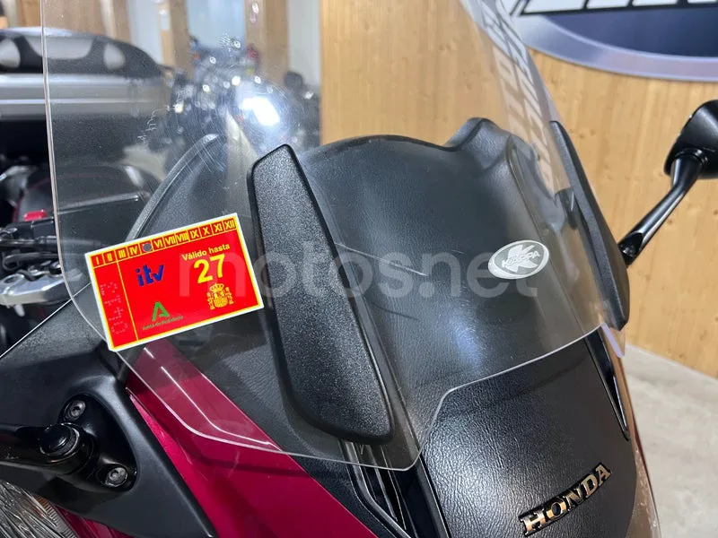 Honda NT700V Deauville - Vista 12