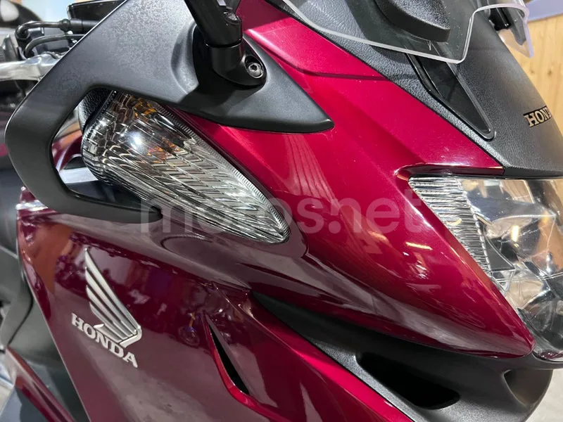 Honda NT700V Deauville - Vista 18