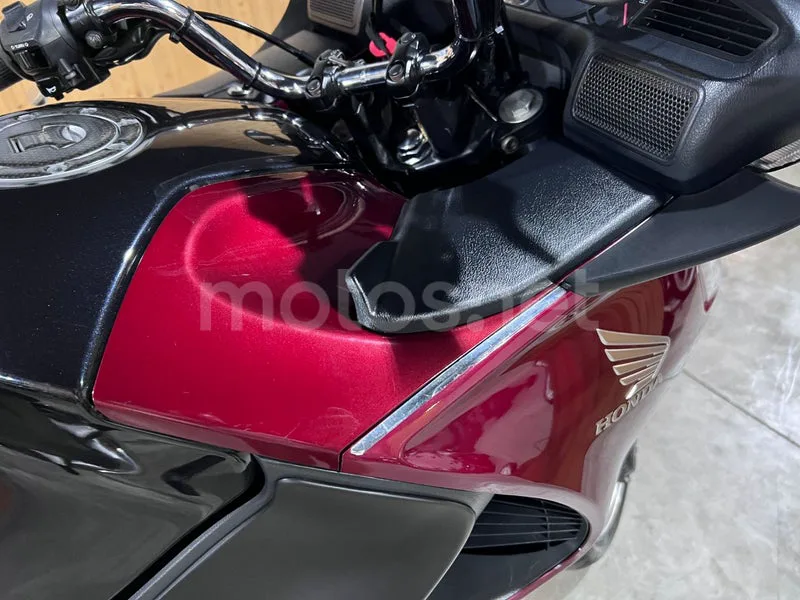 Honda NT700V Deauville - Vista 24