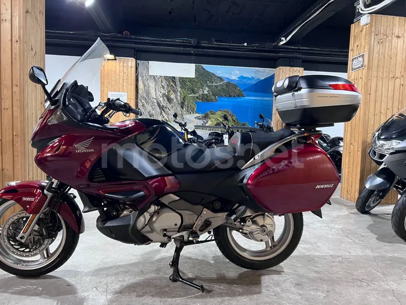 Honda NT700V Deauville - Vista 4