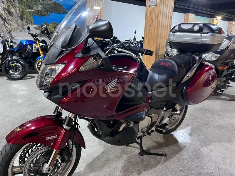 Honda NT700V Deauville - Vista 5