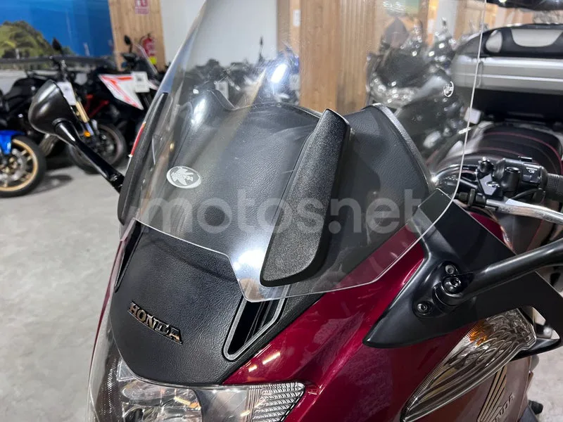 Honda NT700V Deauville - Vista 45