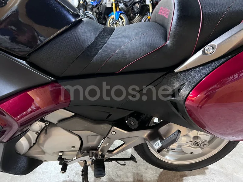 Honda NT700V Deauville - Vista 61