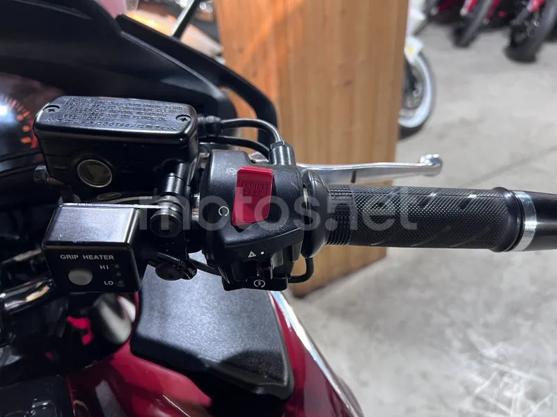 Honda NT700V Deauville - Vista 76