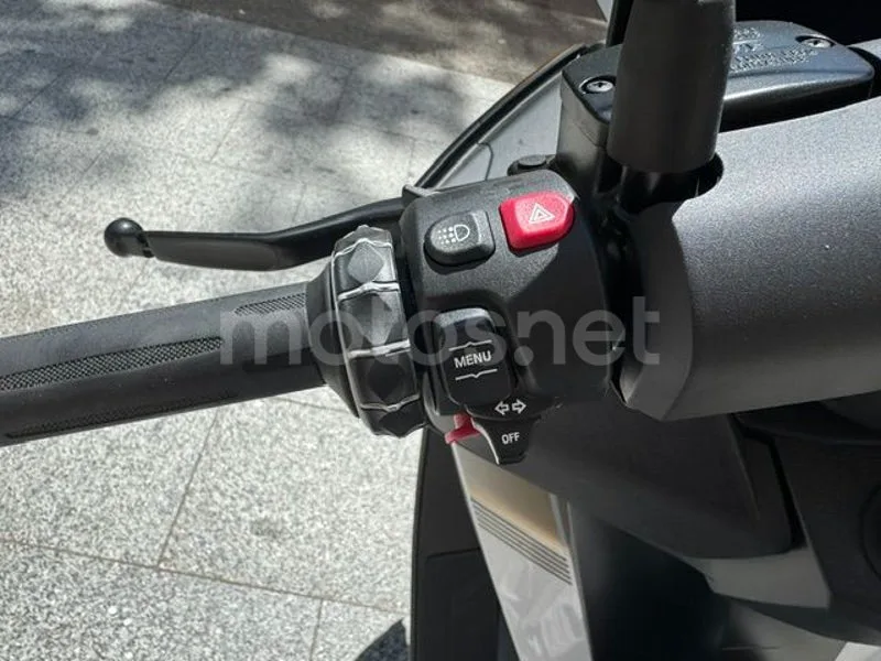 BMW C 400 GT - Vista 7