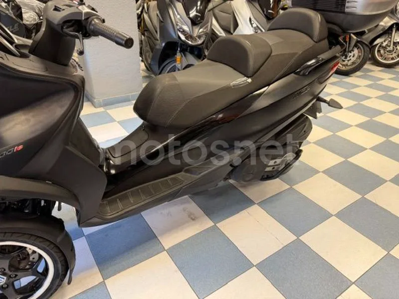 Piaggio MP3 500 LT Sport - Vista 15
