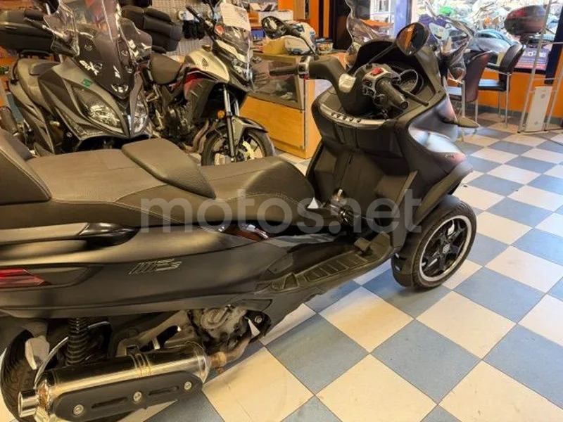 Piaggio MP3 500 LT Sport - Vista 7