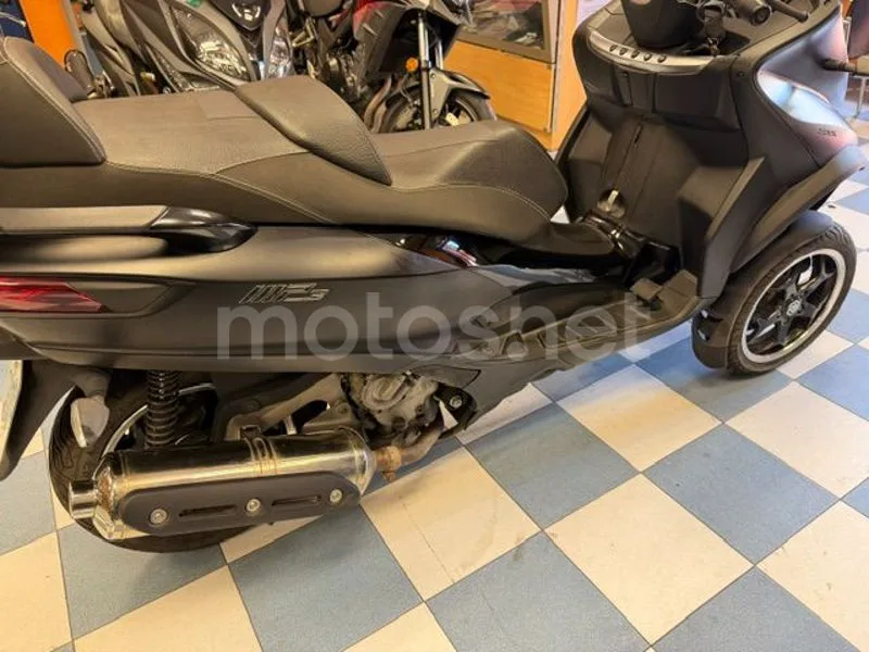 Piaggio MP3 500 LT Sport - Vista 9