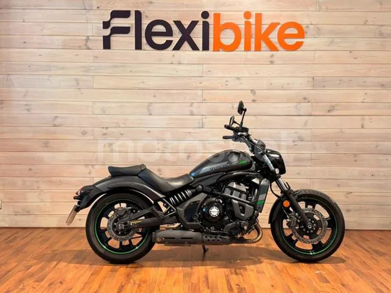 Kawasaki Vulcan S - Vista 3