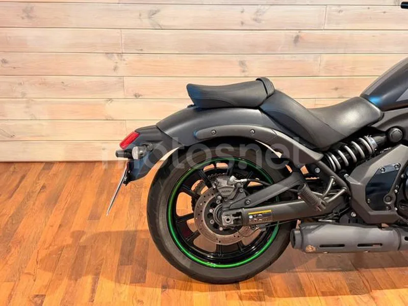 Kawasaki Vulcan S - Vista 7
