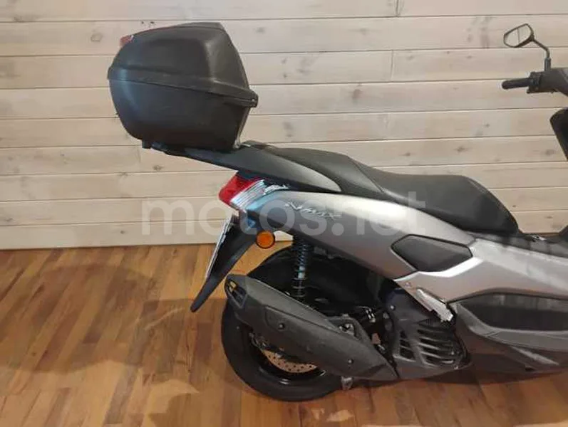 Yamaha NMAX - Vista 7