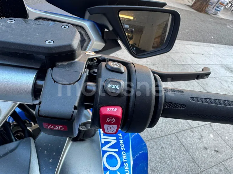 BMW R 1300 RT - Vista 8