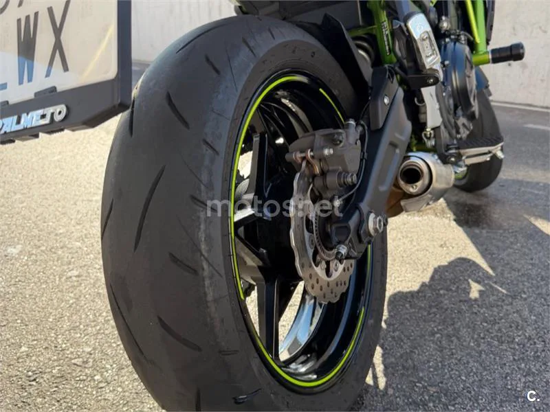 Kawasaki Z650 - Vista 11